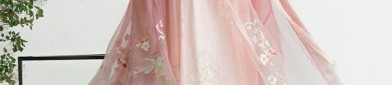 The Ethereal Beauty of Ma-Face Skirt for Young Girls in Ancient Style