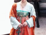 Off-the-Shoulder Blouse with Horseface Skirt:A Fashionable Fusion of Elegance and Tradition