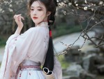 The Charm of Cheongsam:A High School Girls Long-Awaited Dream Outfit
