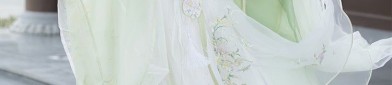 Elegant Clutch Bags to Match the Splendor of Cheongsam