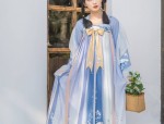 The Splendor of Hanfu in the Night:A Study on the Han Xizais Night Banquet Paintings