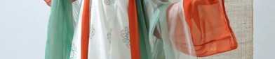 Winter Cheongsam:A Loose Fit for Comfort and Style