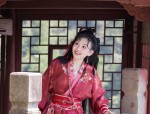 Winter Fashion for Adult Women in Hanfu Style:A Guide to Traditional Elegance