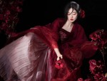 Embracing Modernity in Traditional Cheongsam:Innovations in Silk and Youthful Appeal