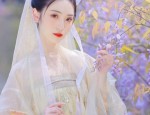 The Elegance of Cheongsam as a Toast-Bearing Bride’s Attire