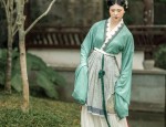 Exploring the Chic Black New Chinese Style Horseface Skirt for Summer