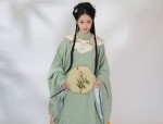 Autumn Maternal-Offspring Qipao Cheongsam)Fashion:A Traditional Embrace for Mom and Daughters