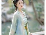 Elegant Heritage:The Story of Hongyun阁s Qipao Live Streaming in Suzhou