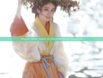 The Elaborate Craftsmanship of Traditional Hanfu Wedding Gowns