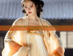 Reimagining the Classic Cheongsam:A Shortened Version of the Traditional Dress