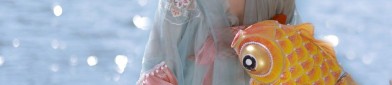 The Splendor of Hanfu:Spring and Autumn Girls Fashion in Traditional Chinese Elegance