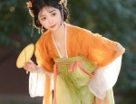 Miniature Cheongsam Culture in Suzhou,Jiangsu Province:A Closer Look at the Qipao Fashion