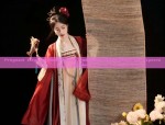 The Splendor of Traditional Chinese Wedding Headdresses in Hanfu Fashion