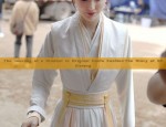 The Journey of a Student in Original Hanfu Fashion:The Story of Shilixiang