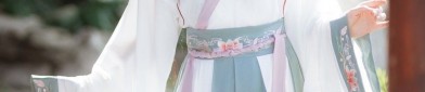 The Splendor of Hanfu and Jin Style in the Northern and Southern Dynasties