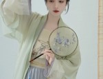 The Splendor of Jingyun’s Horseface Skirt Set