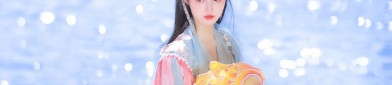 The Cheongsam and Shark Clip:A Blend of Traditional Elegance and Modern Style