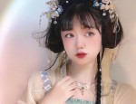 Exploring the World of Hanfu Fashion for Female Middle School Students