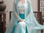 Gorgeous Cheongsam Elegance at High-End Performances:A Closer Look