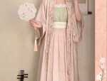 Chinese Hanfu Fashion for Children:Embracing the Traditional Beauty
