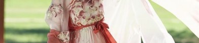 Mongolian Cheongsam:Embracing Tradition in the Heart of Mongolia