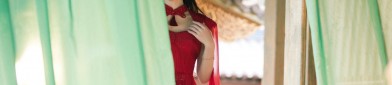 Winter Fashion for Teenage Girls:The Rise of Traditional Chinese Clothing