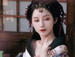 White Deer Age:The Splendor of Hanfu Fashion for a 12-Year-Old