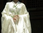 Reconstructing the Ancient Charm of Tang-Style Hanfu for Women