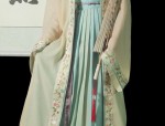 The Story of a Joyful Mother-in-Laws Wedding Gown:Autumn-Winter Cheongsam for the Bridal Dinner