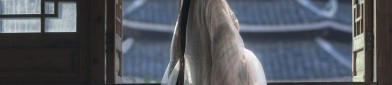 The Journey of an Ancient Hanfu-Wearing Junior Schoolgirl