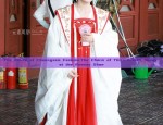 The Splendor of Red-羽 Horseface Skirt:A Cultural Icon of Traditional Chinese Clothing