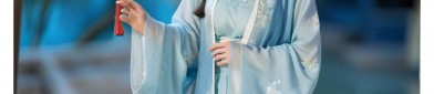 Children in Ancient Costumes:A Glimpse into Traditional Childhoods