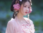 The Enchanting Charm of Cheongsam The Splendor of Chinese Traditional Beauty