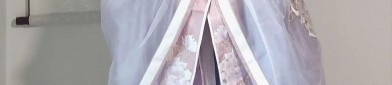 The Daily Elegance of a Linen Cheongsam