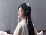 Embracing Modernity in a Classic Cheongsam:Youthful and Elegant Winter Fashion for Teen Girls