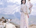 Mystic Maiden in Traditional Chinese Attire:The Fusion of Japanese Aesthetics and Hanfu Culture