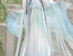 The Elegance of Green Cheongsam:A Closer Look at Grass Green Beauty