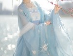 Starry Hanfu:Exploring the Universe in Ancient Chinese Fashion for Fourth-Grade Students
