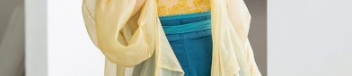 Vintage Cheongsam and Xiangyunsha:Unveiling the Timeless Charm of Traditional Chinese Clothing