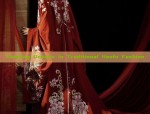 The Enchanting Beauty of Xishi in Traditional Dragon Dance with the Splendid Hanfu Attire
