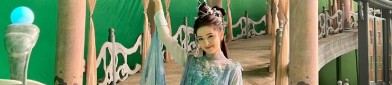 The Splendor of Traditional Chinese Cheongsam in the Republic Era:The Story of the Nine Gates