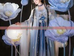 Summer Girls Hanfu Two-Piece Set:A Glance into Traditional Elegance