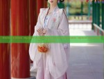 Reinventing the Cheongsam for Young Girls:Embracing Chinese Heritage in Modern Fashion