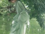 Embroidered Cheongsam Mini Skirt:A Glance at Traditional Elegance