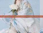 Childrens Horseface Skirt and Hairpins:A Traditional Beauty