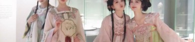 A 13-Year-Old Girls Journey into the World of Ancient Hanfu Fashion