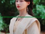 Vintage-Style Tailored Cheongsam in Plus Sizes:A Blend of Tradition and Comfort