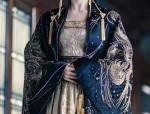 The Concise Charm of Hanfu Hair Accessories:The Story of Hair Combs and Crowns
