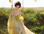 Preventing the Fall of Hanfu Robe Skirts:Tips and Strategies