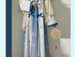 The Charm of Medium-Length Sleeve Cheongsam Skirts